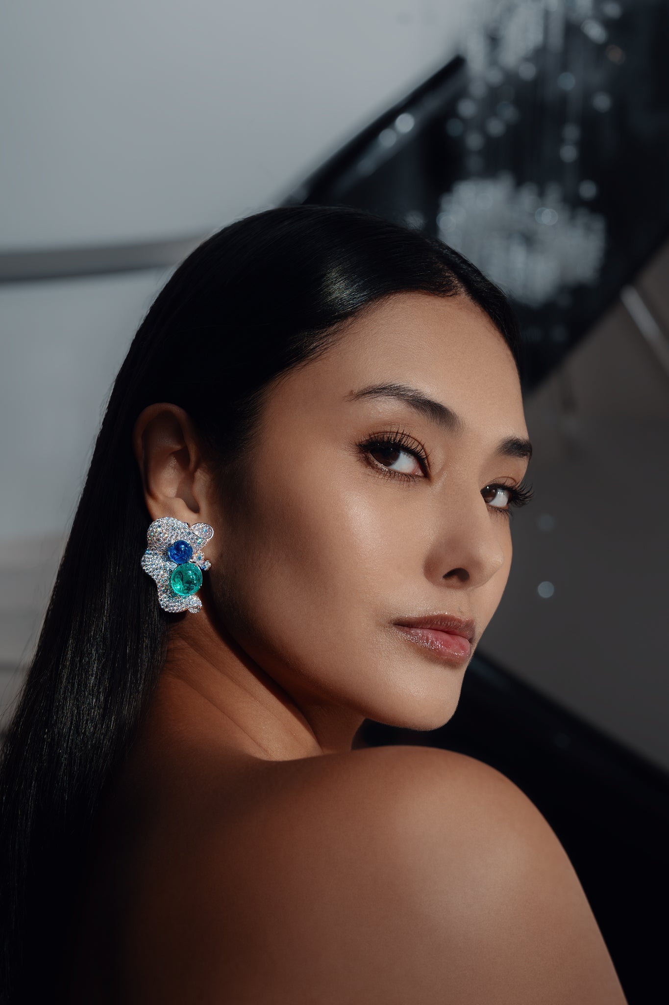 Emerald and Sapphire Earrings - Winfrey H.