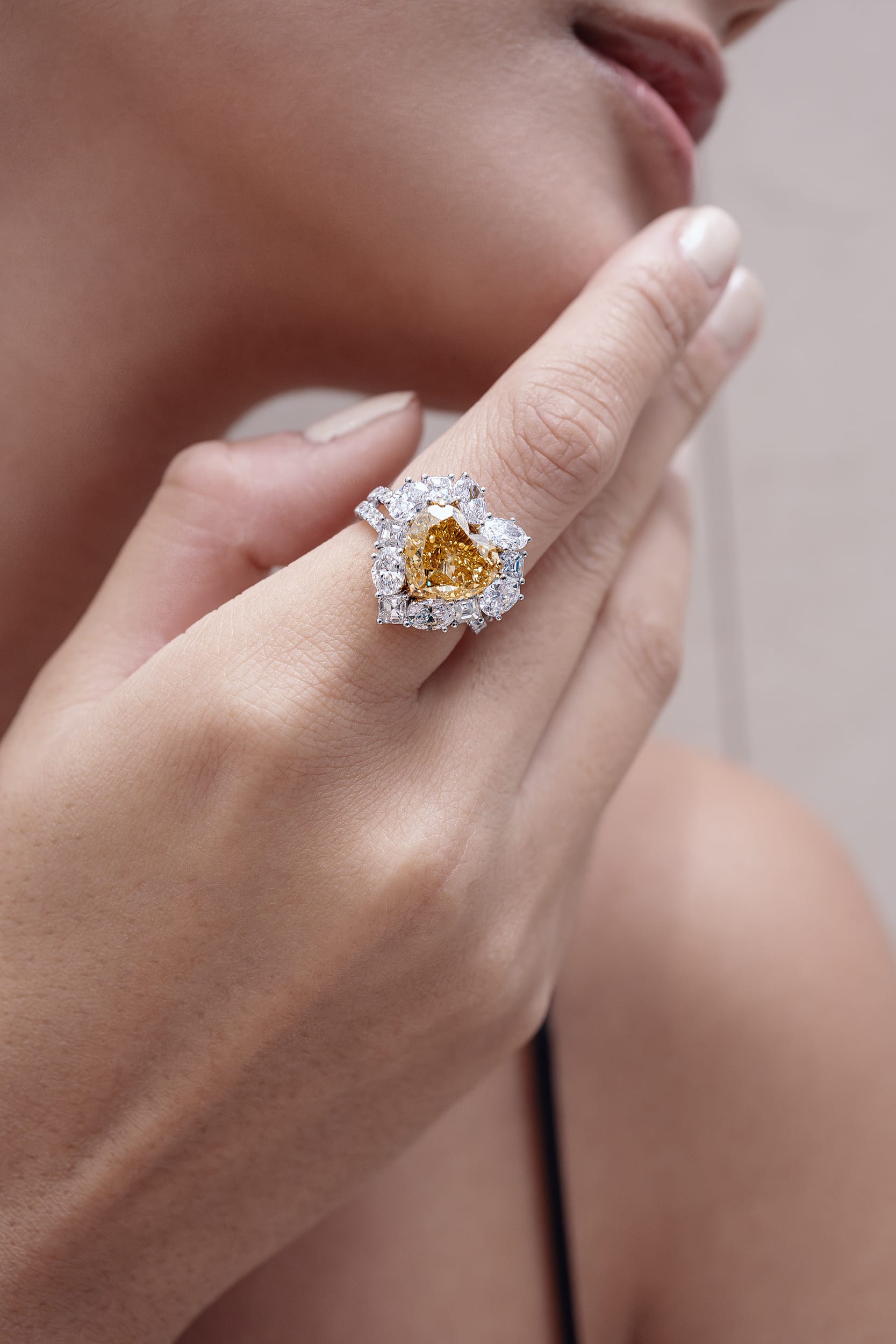 Heart - Shaped Yellow Diamond Ring - Winfrey H.
