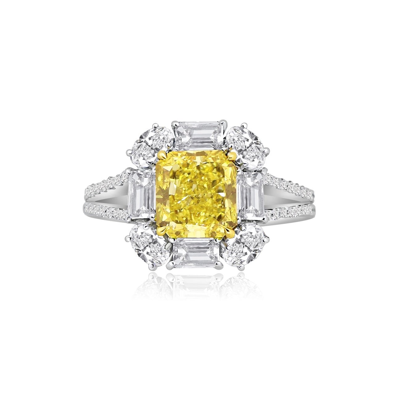 Square Gold Diamond Ring - Winfrey H.