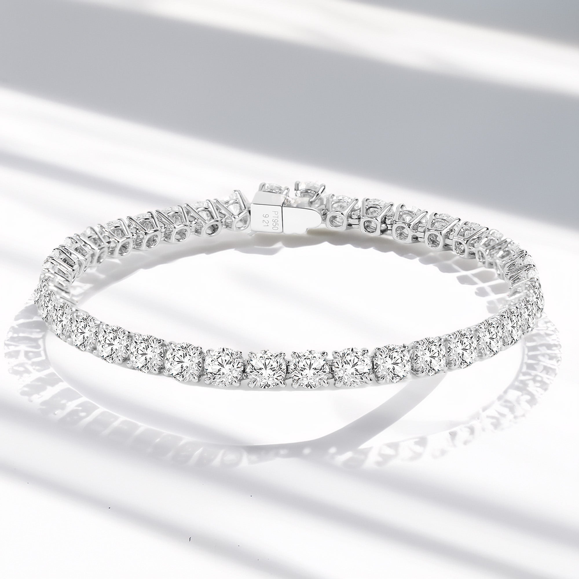 Tennis Diamond Bracelet - Winfrey H.